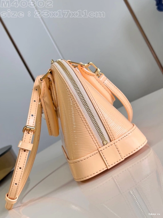 LOUIS VUITTON BB-23.5*17.5*11.5cm ALMA 0728